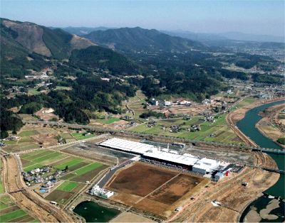 白州ヘルス飲料えびの工場 | りんかい日産建設株式会社